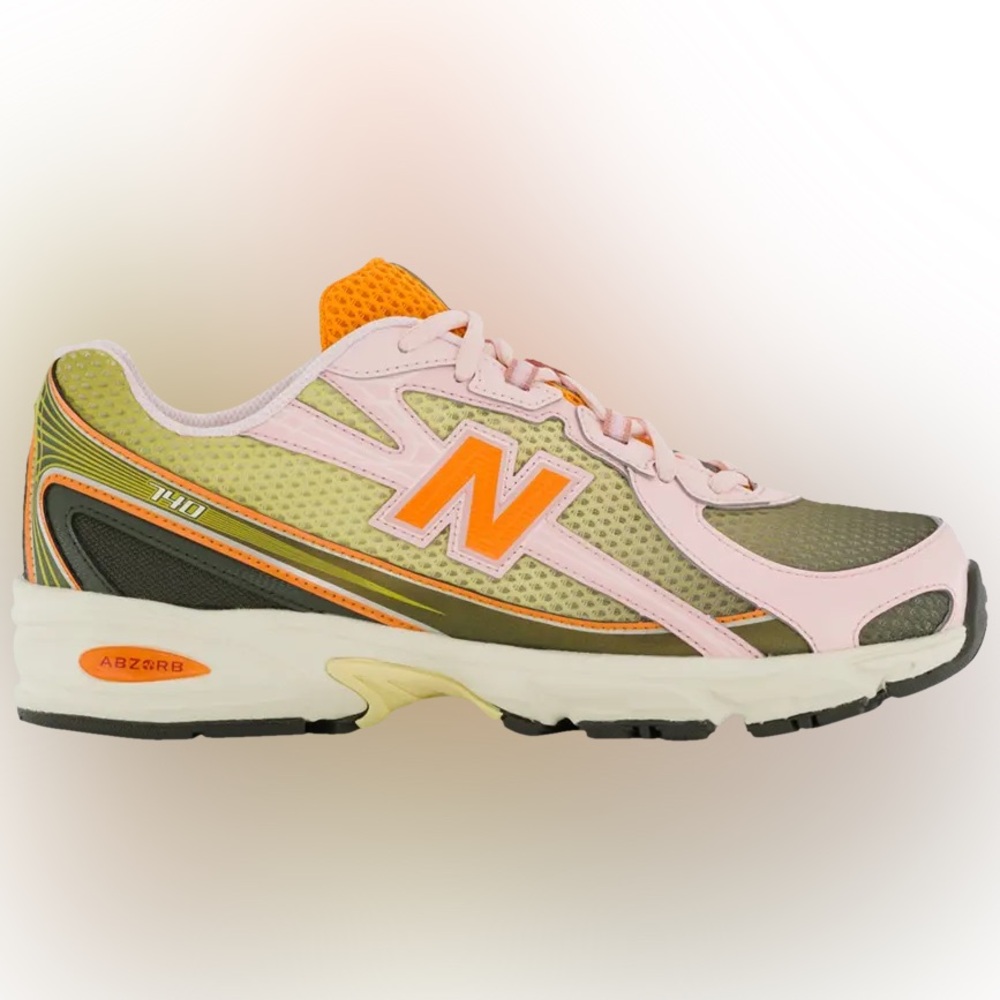 New Balance 740 never worn